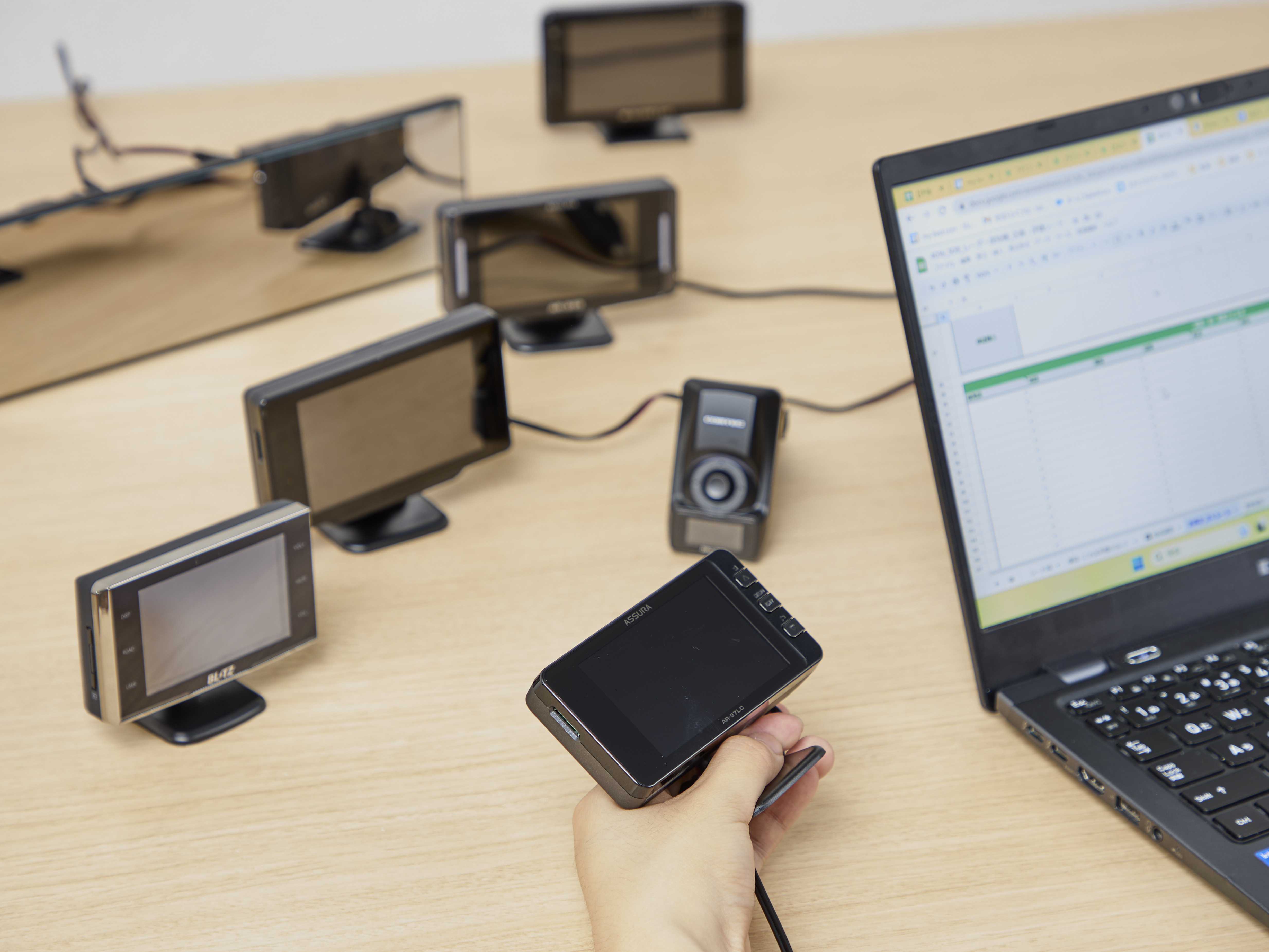 ユピテル SUPER CAT レーザー&レーダー探知機 GS303をレビュー