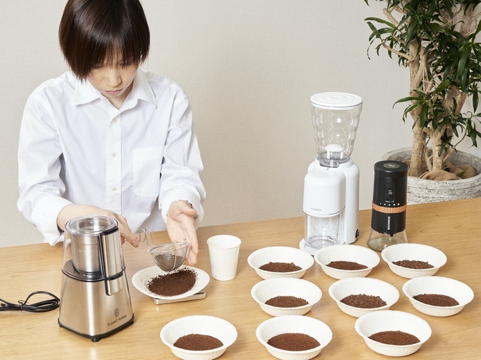 均一な粒度に挽ける。微粉は多く取り除く必要がある