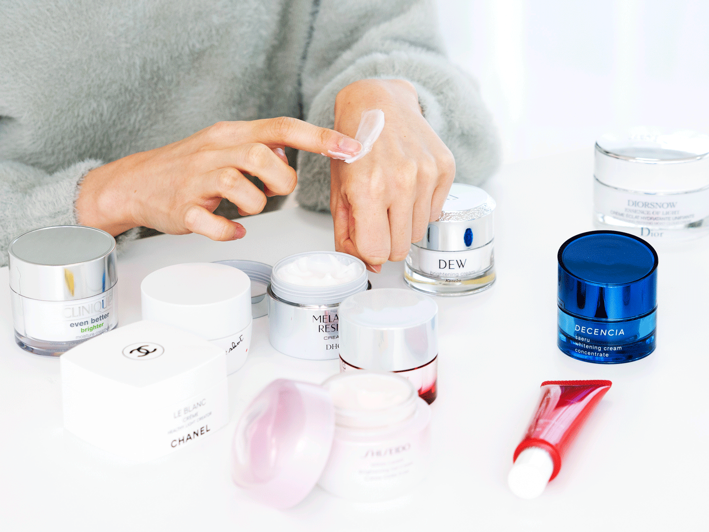 アンフィネスホワイト ホワイト プラント クリームをレビュー