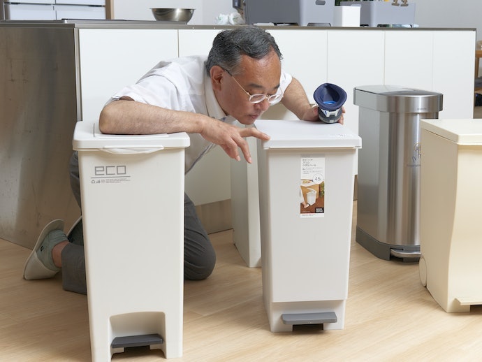 [新品未開封]ニトリ　シャッター式50L自動開閉ゴミ箱 シャッター式50L自動開閉ゴミ箱(TU) | ニトリネット【公式