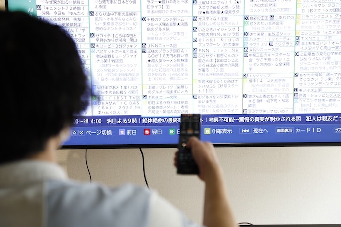 外付けHDDは4台まで増設可。放送画質での録画は同時に3チューナーまで