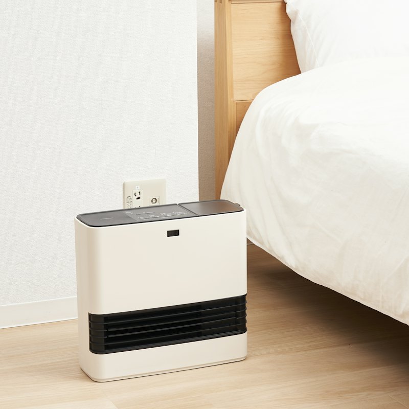 アイリスオーヤマ 大風量加湿セラミックファンヒーター ACHHM12A