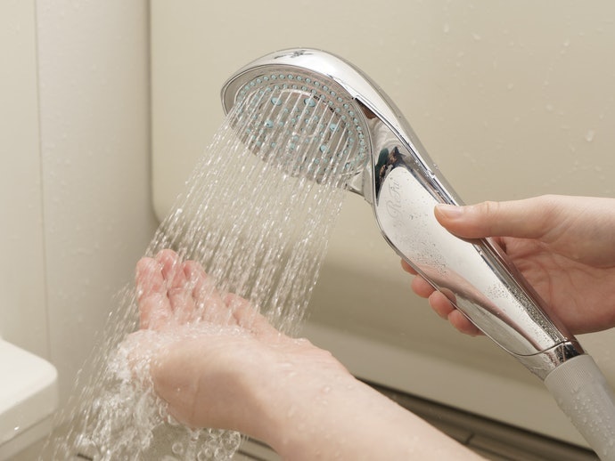 アラミック 節水シャワープロ・プレミアム ナノバブルをレビュー