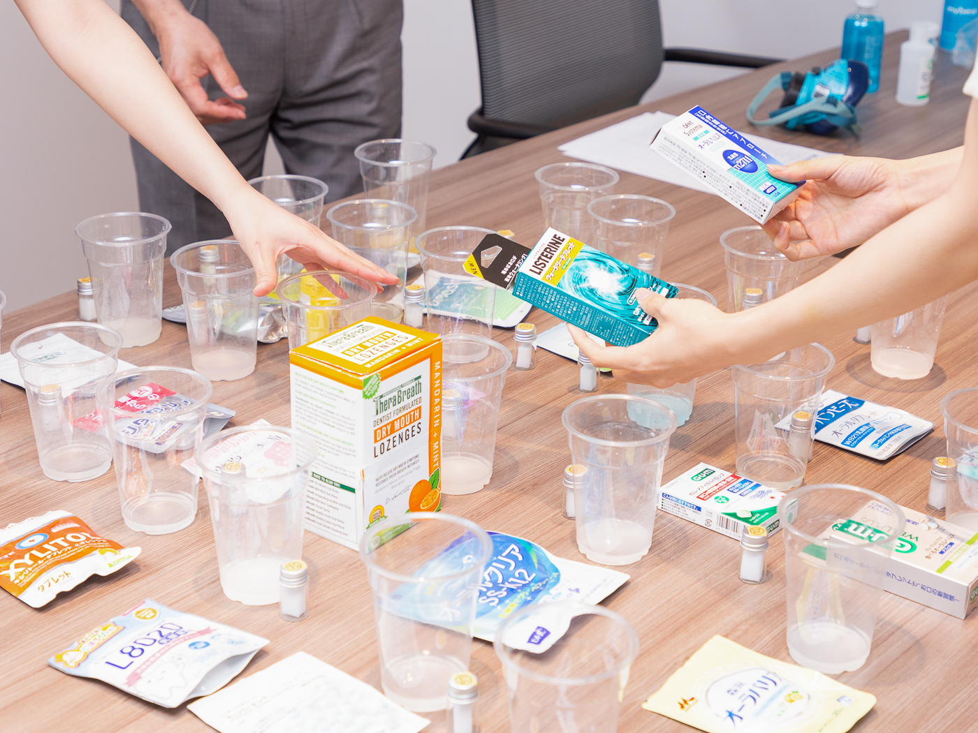 Listerine ウォータリータブレットを他商品と比較 口コミや評判を実際に使ってレビューしました Mybest