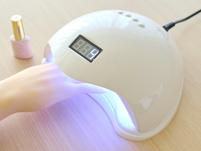 ベース・カラー・トップすべてきれいに硬化。ムラのない仕上がりに