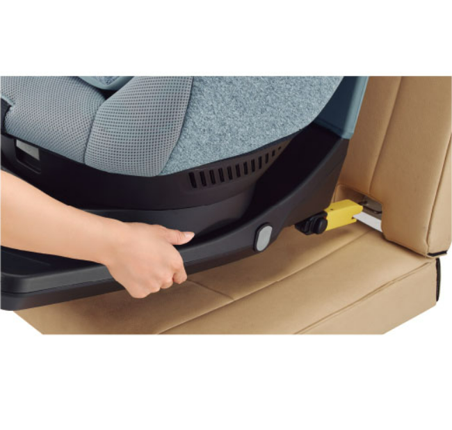ISOFIX・サポートレッグの取りつけは簡単。便利なインジケーターつき