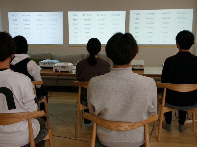 小さい文字も読み取れた。色合いも鮮やかで再現率が高い
