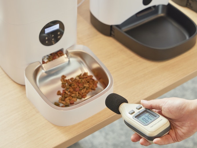 静音性はトップレベル。盗み食いへの備えも申し分なし