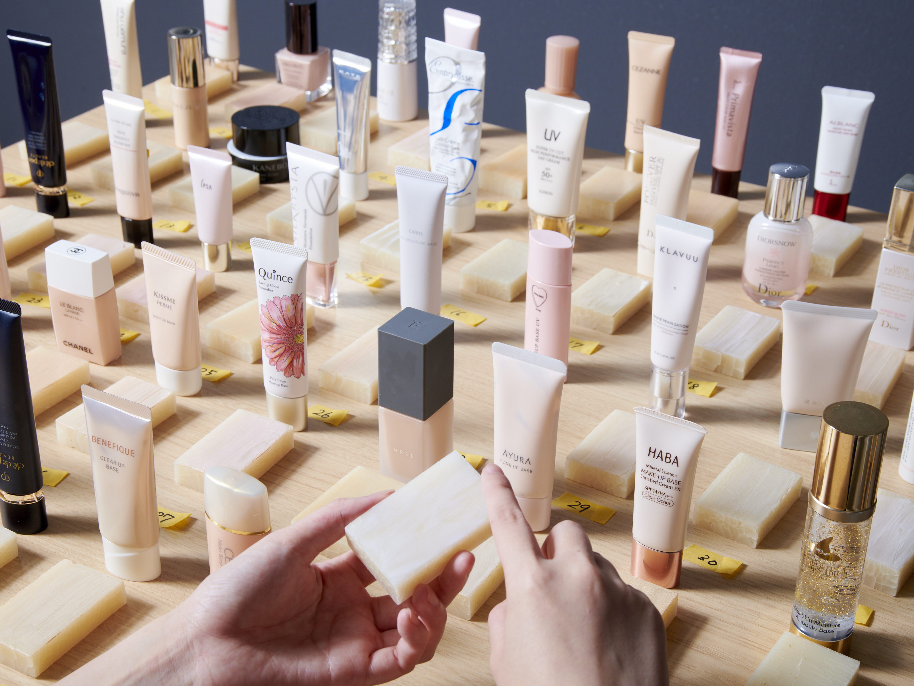 シルクリスタ ファンデーションをレビュー！クチコミ・評判をも