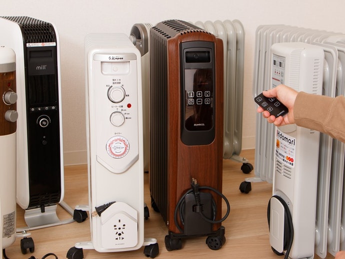 【美品】エスケイジャパン オイルヒーター 電気ヒーターSKJ-SE110ROT エスケイジャパン オイルヒーター SKJ-SE120ROTをレビュー