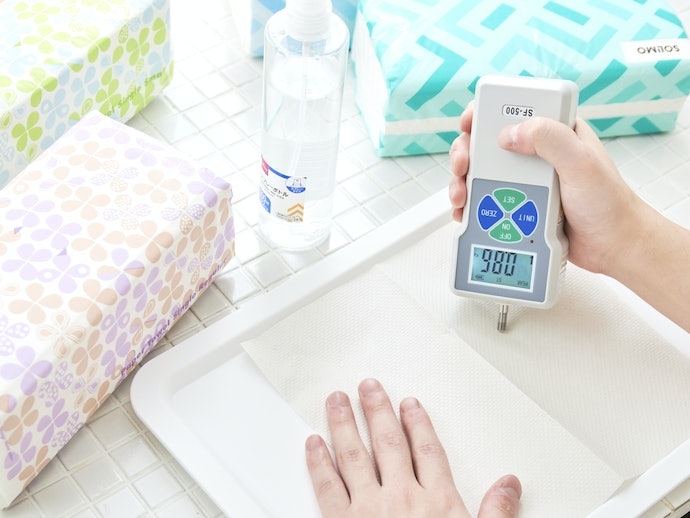 水に濡らすと破れやすい。拭き掃除にはやや不向き