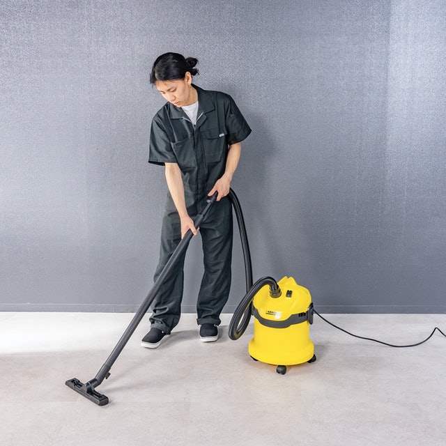 未使用 ケルヒャー 乾湿両用バキュームクリーナー WD2 掃除機 ケルヒャー 乾湿両用バキュームクリーナー WD2をレビュー