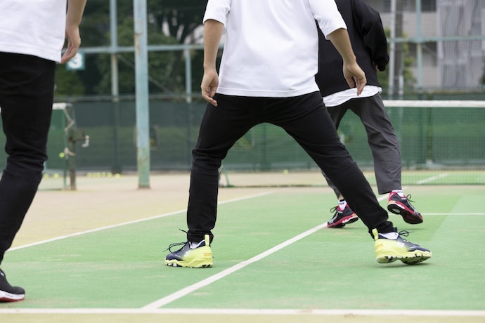 安定した左右の切り返しが叶う。ただし、幅広の人には向かない印象