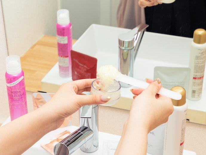 使用中はわずかにピリピリ感がある程度。ツルツルとしたハリ肌を目指せる