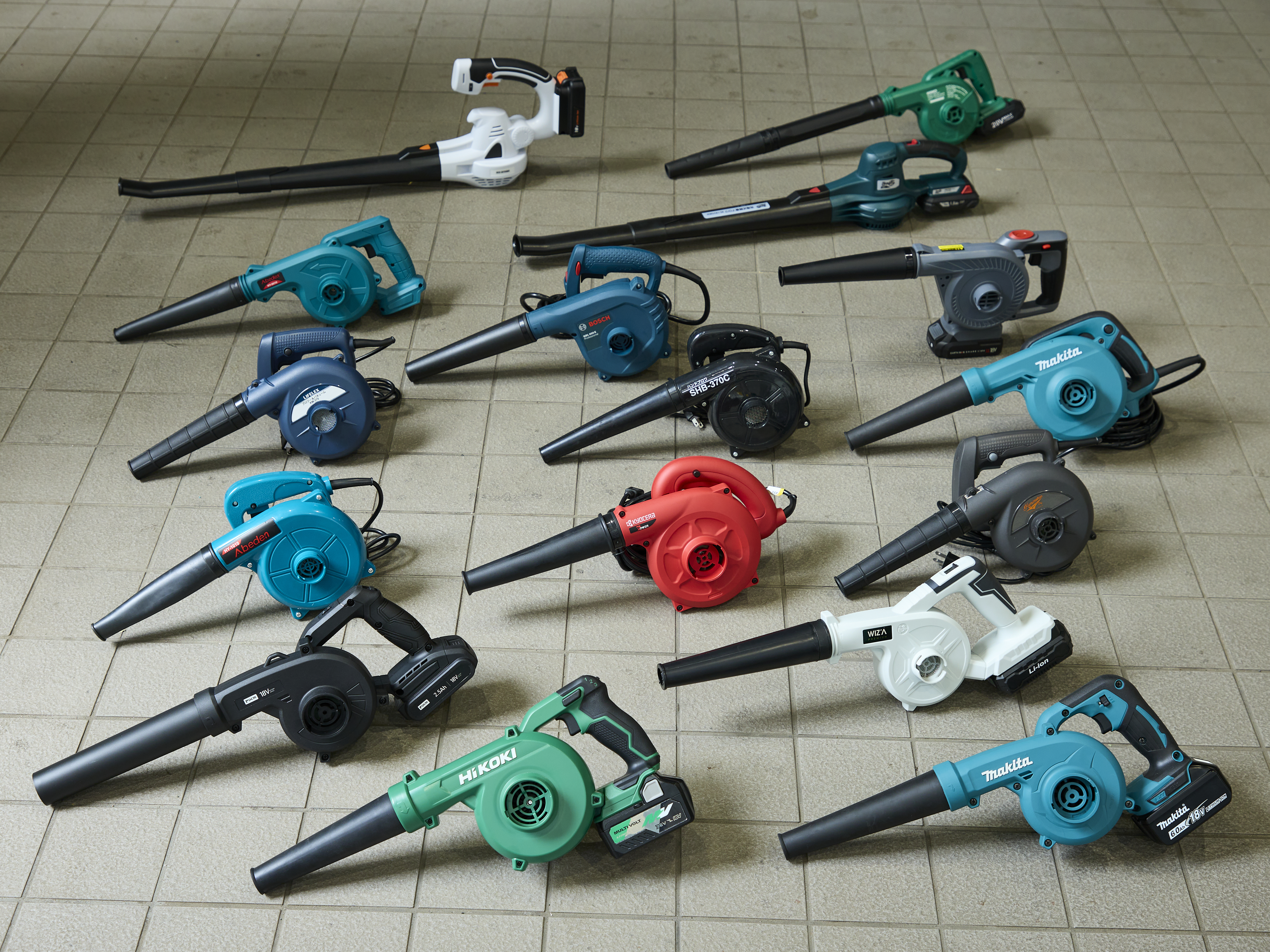 マキタ ブロワ 無段変速 UB1103を検証レビュー！ブロワーの選び方も