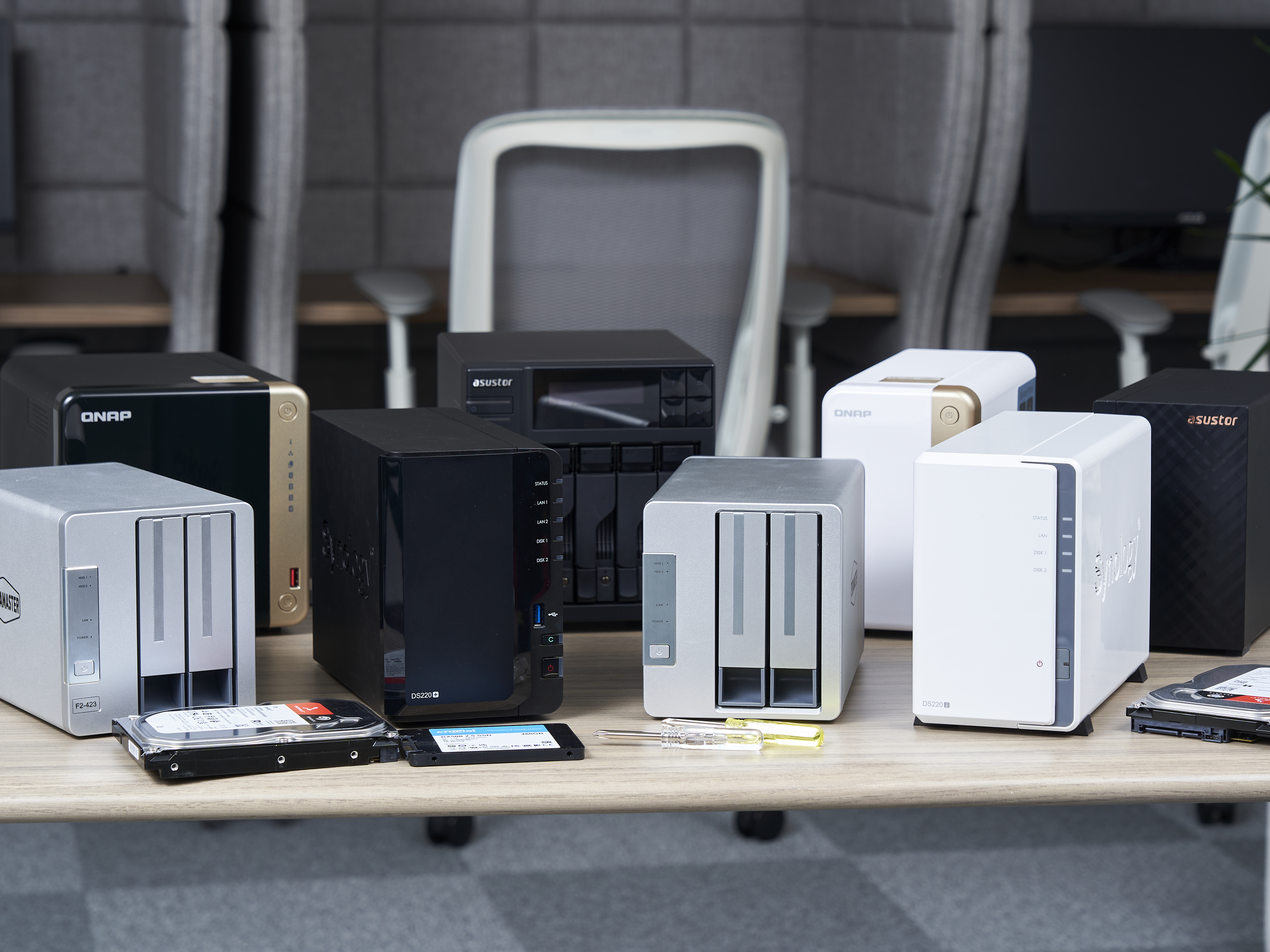 Synology DiskStation DS220j（本体のみ） synology-diskstation-