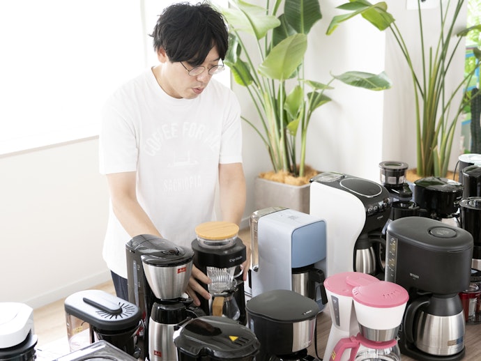 デロンギ ドリップコーヒーメーカー ICMI011J-CPを全28商品と比較 