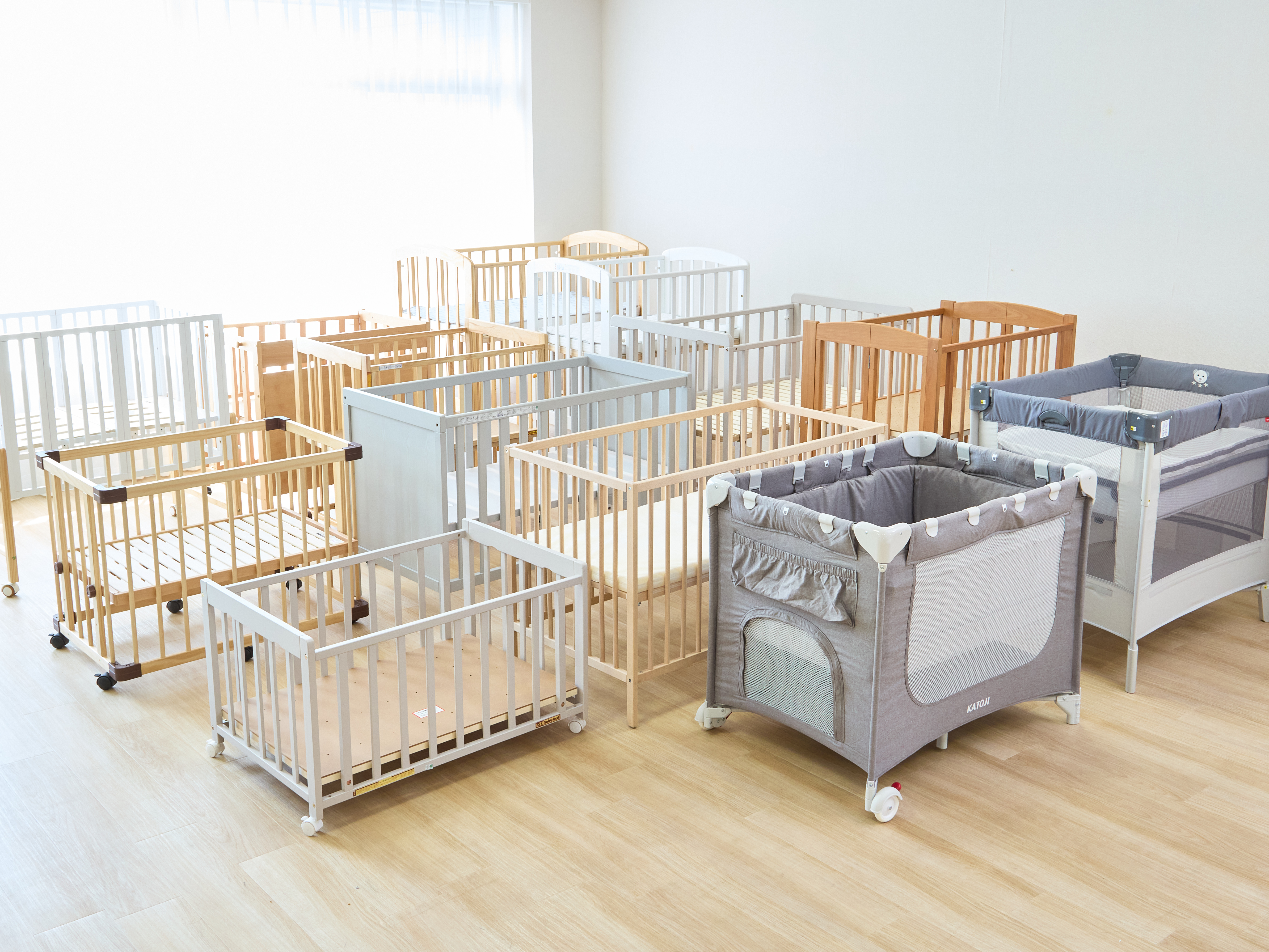 カトージベビーベッドハイポジションアーチ カトージ（KATOJI） ベビーベッド ミニベビーベッド ハイポジション