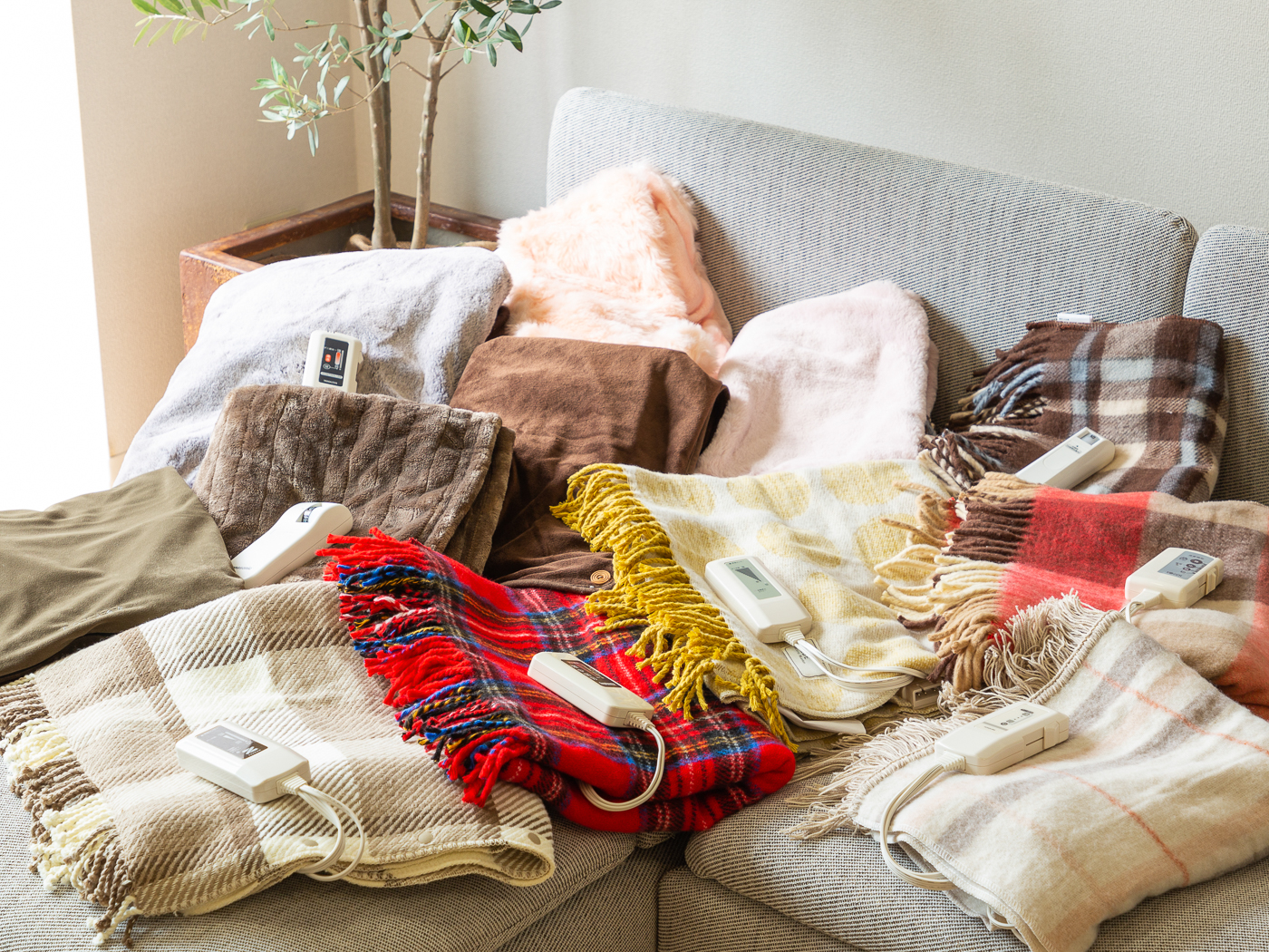 アイリスオーヤマ 電気毛布 140×80 敷きタイプ EHB-1408-Tを検証