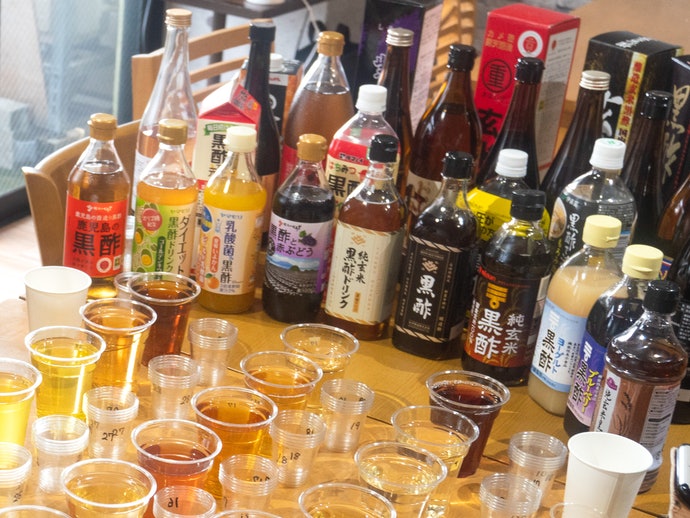 ヤマモリ 乳酸菌黒酢 愛媛いよかんを他商品と比較！口コミや評判を実際に使ってレビューしました！ | mybest