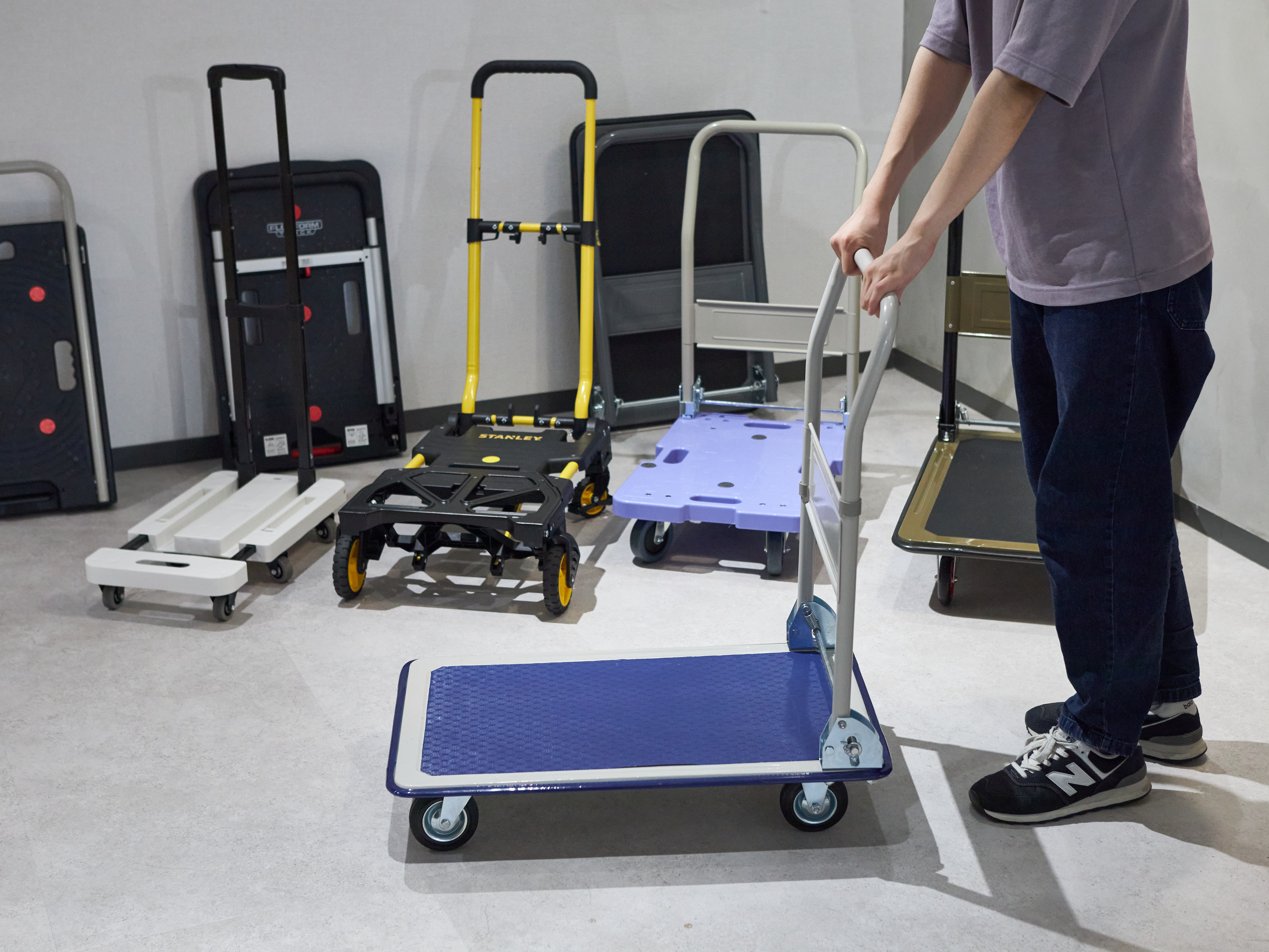 スタンレー 折りたたみ2WAYトラック　耐荷重約137kg スタンレー 折りたたみ2WAYトラック 耐荷重約137kg SXWTD-FT585