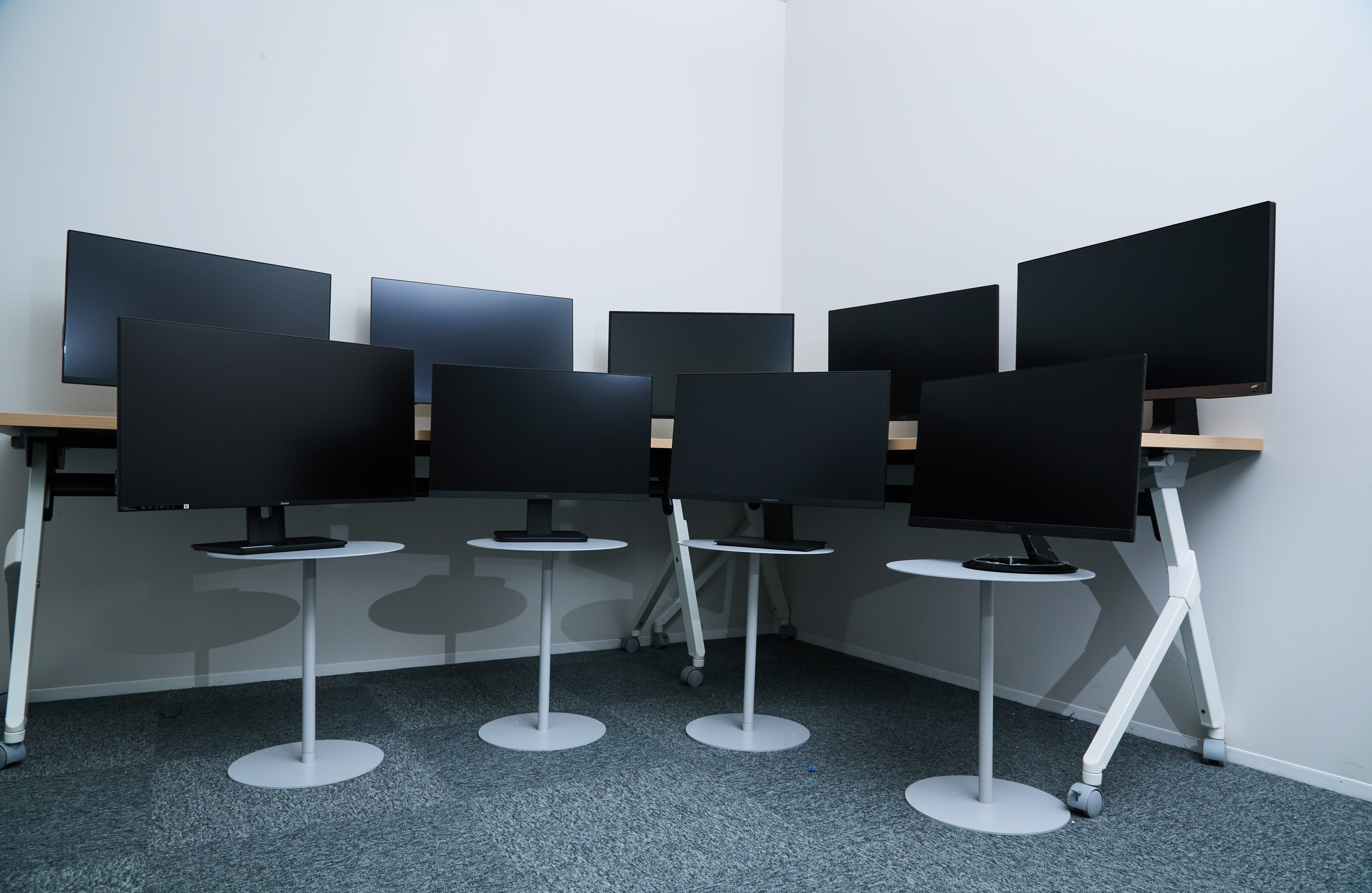 HP 27f 4K 27インチ 4Kディスプレイ HP 27f 4K ディスプレイを検証レビュー！4Kモニターの選び方も