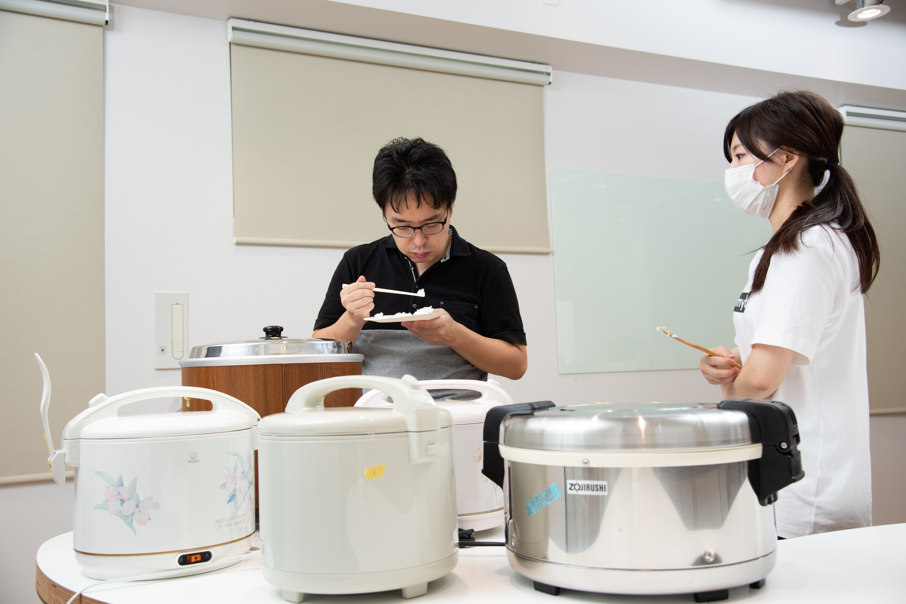 日本産 アズワン パロマ ガス炊飯器 涼厨 PR-360SS 12 13A 62-6494-07 未使用品