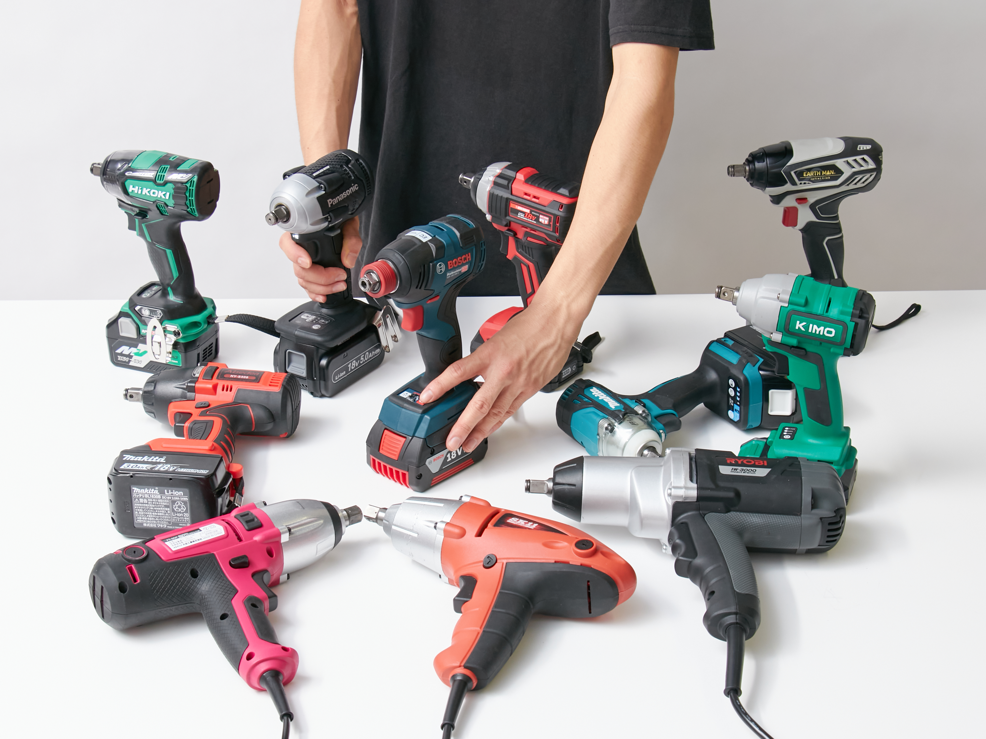 エマーソン_自動車用インパクトレンチ_EM-244_AC EM-244 エマーソン 自動車用ハイブリッドレンチ AC100V (ケース