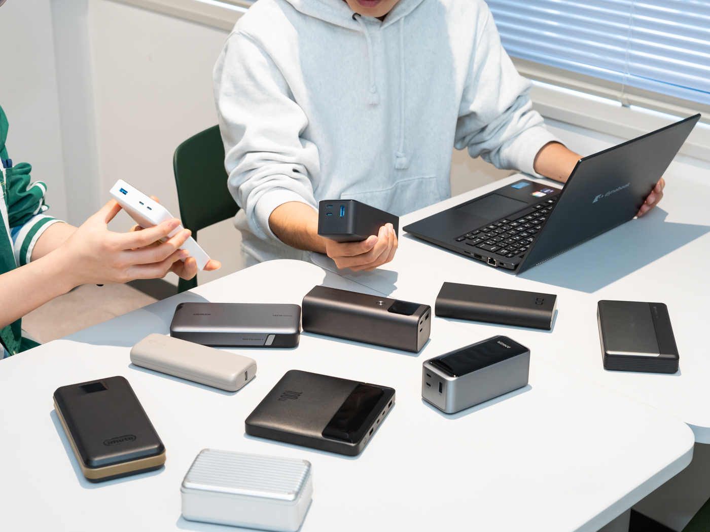 Zendure SuperTank PL ZDA8PDPを検証レビュー！ノートPC用モバイル