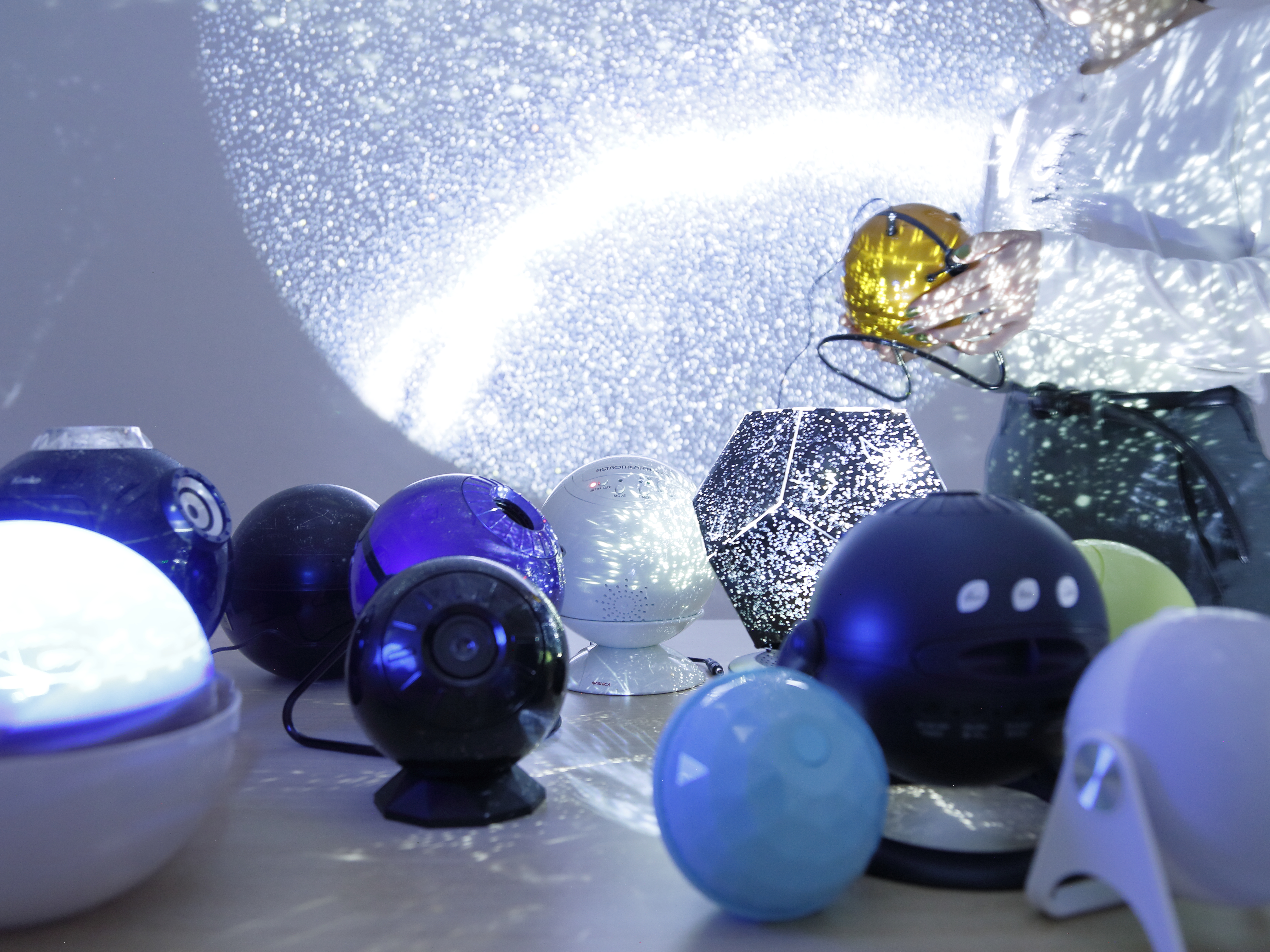 セガトイズ HOMESTAR 星が瞬くプラネタリウムをレビュー