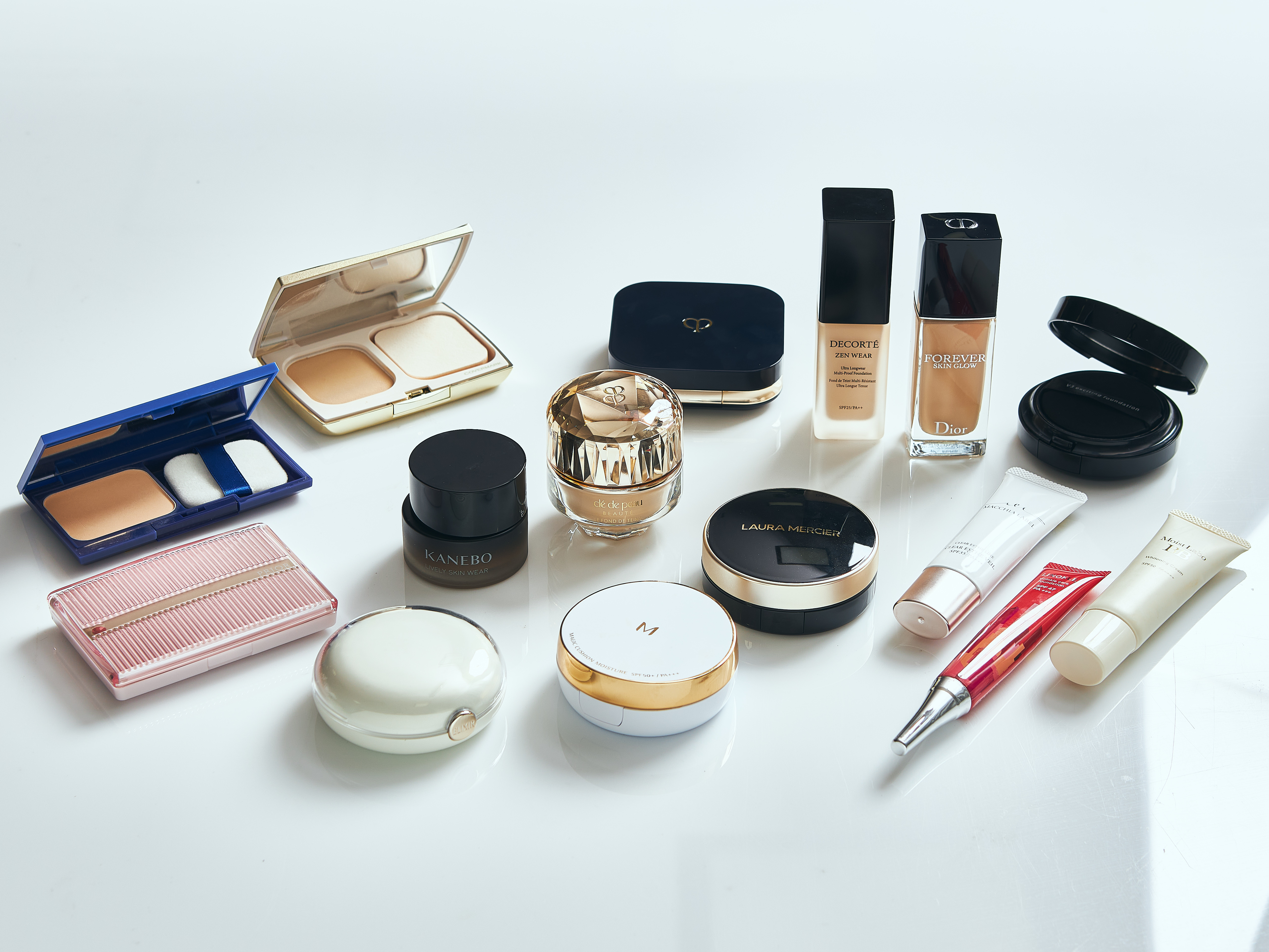 シャネル　ウルトラ　ルタン　フリュイドB20　ファンデーション ウルトラ ル タン フリュイド リクィッド ファンデーション（長