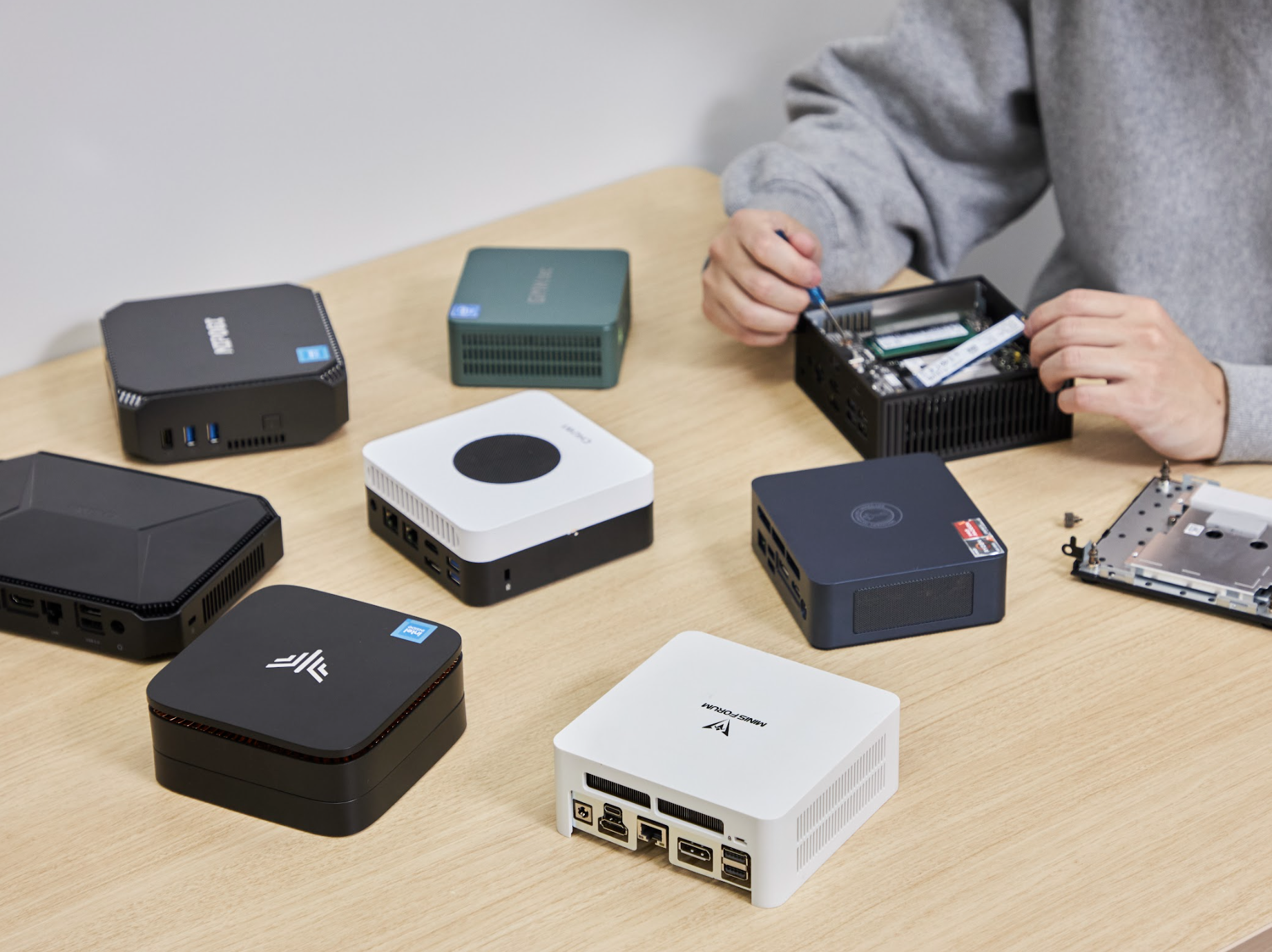 NiPoGi N100 Mini PC AK2PLUSを検証レビュー！ミニPCの選び方も紹介