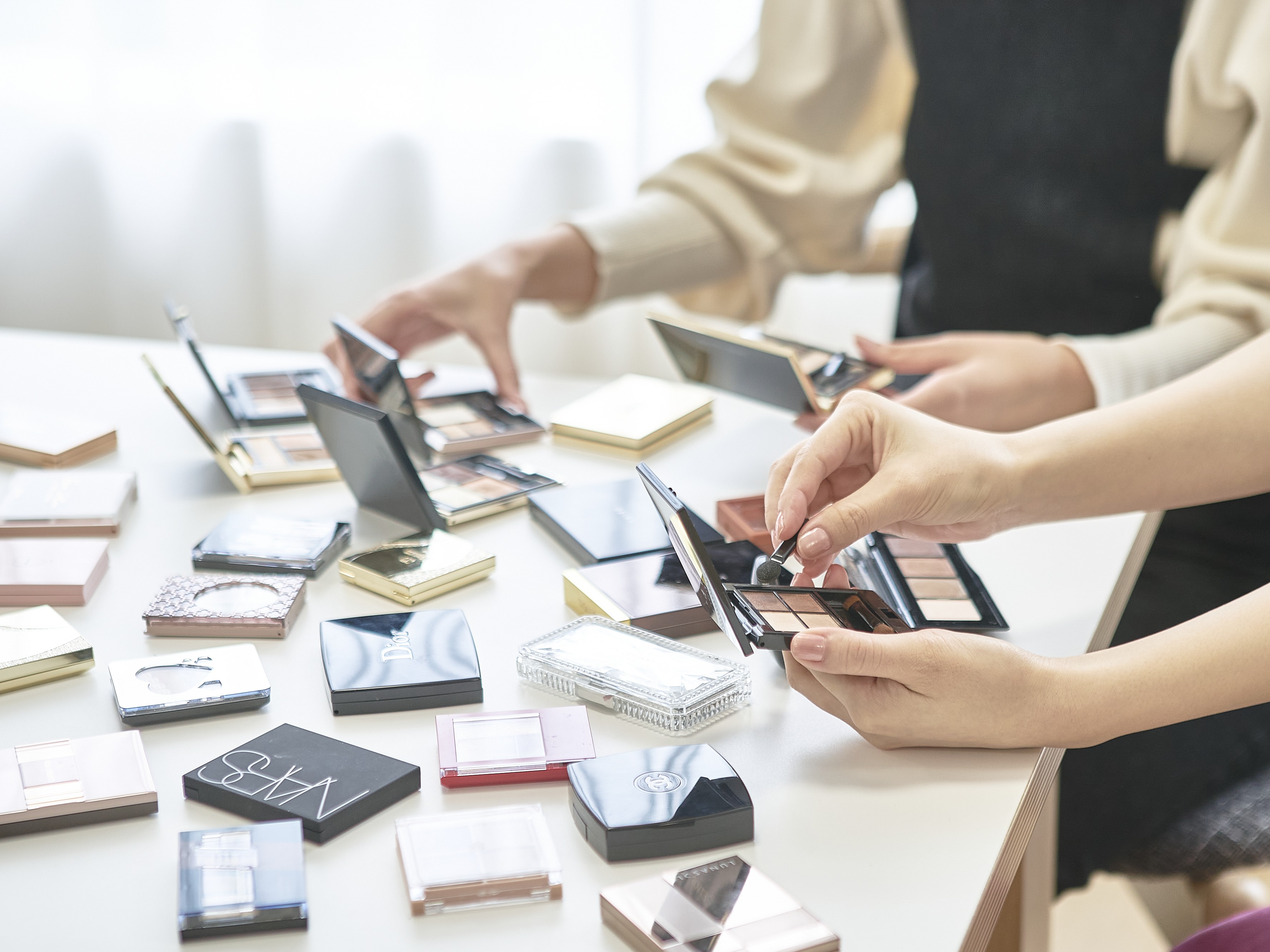 イヴ・サンローラン クチュール クルール パレット 14をレビュー