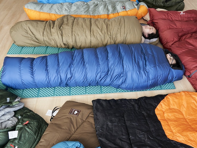 イスカ　シュラフ　ダウンプラス ニルギリ EX 製品 - ISUKA - イスカ 寝袋・シュラフの専門メーカー -