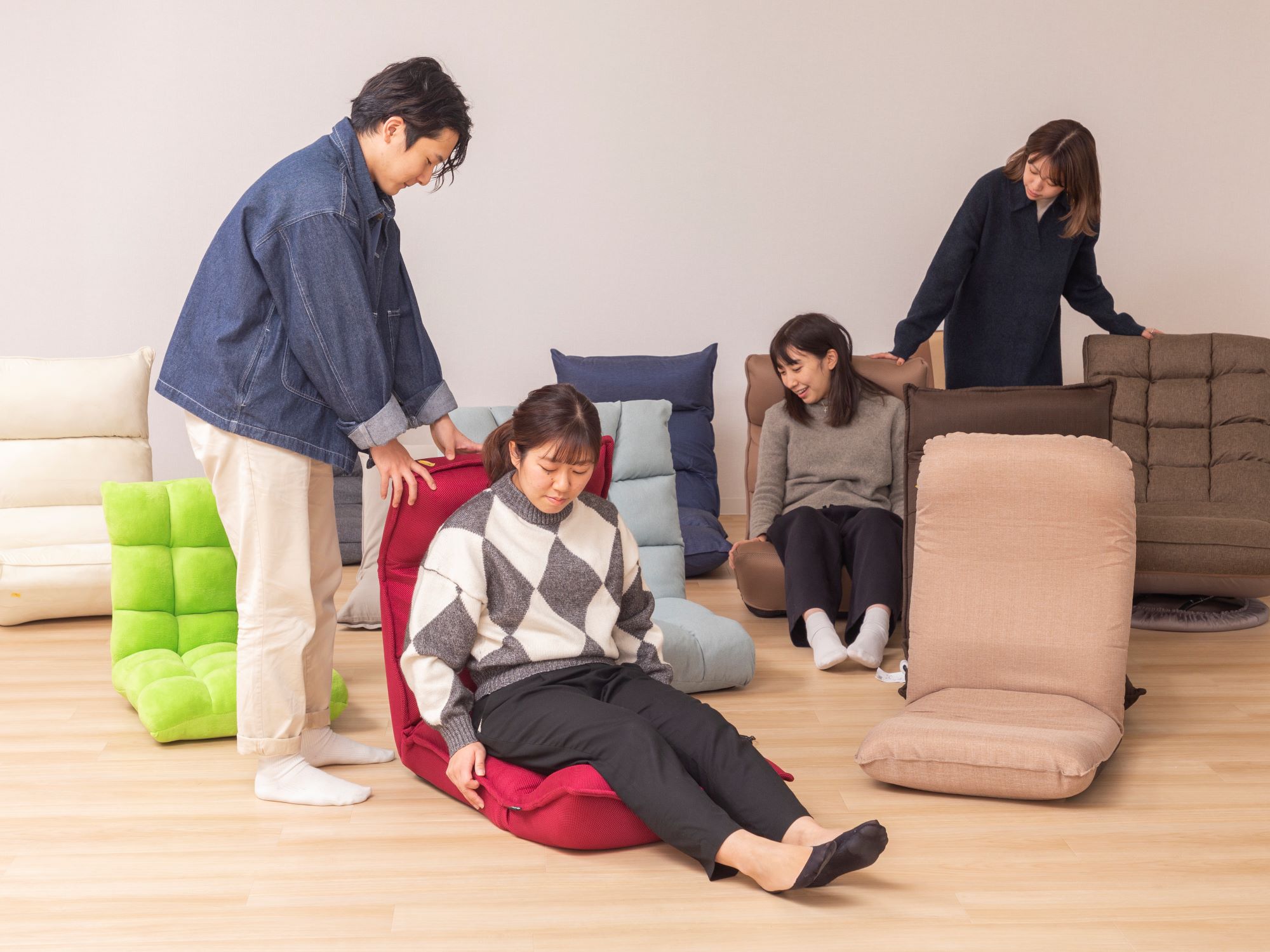 アイリスプラザ リクライニング座椅子 YCK-001 ダークブラウン 低反発 折りたたみ収納  背もたれ高さ16~69×長さ約109~166×厚さ約16cm レビューを書けば送料当店負担 低反発