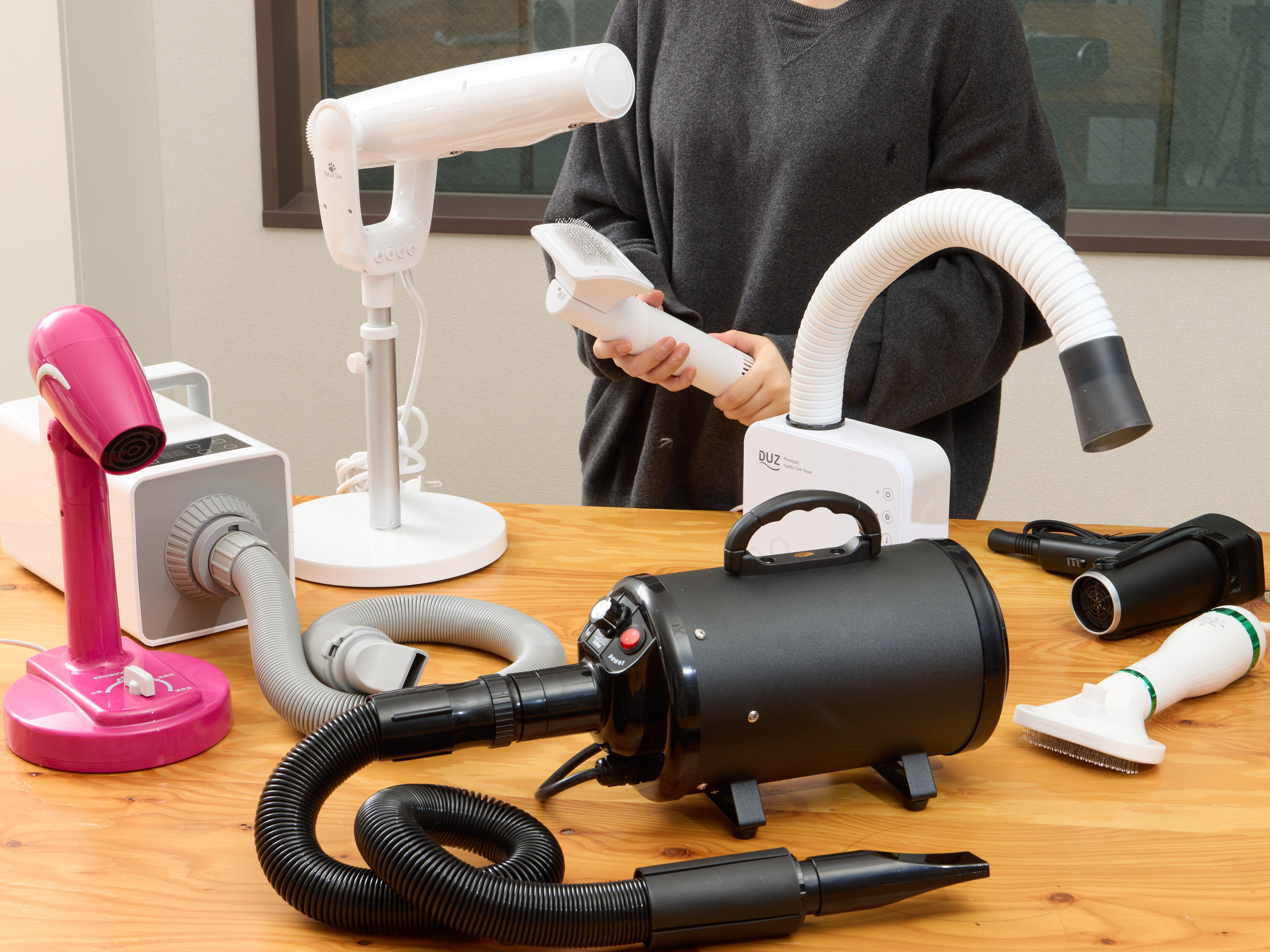 イツワ商事 DUZ プレミアム ハンズフリードライヤー IMD-1000Tを検証