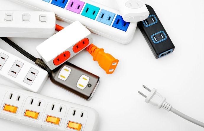 オーム電機 スクエア電源タップ 雷ガード HS-AK4PBT-Wの評価方法は?売れ筋の人気電源タップ・延長コード51商品を徹底比較検証