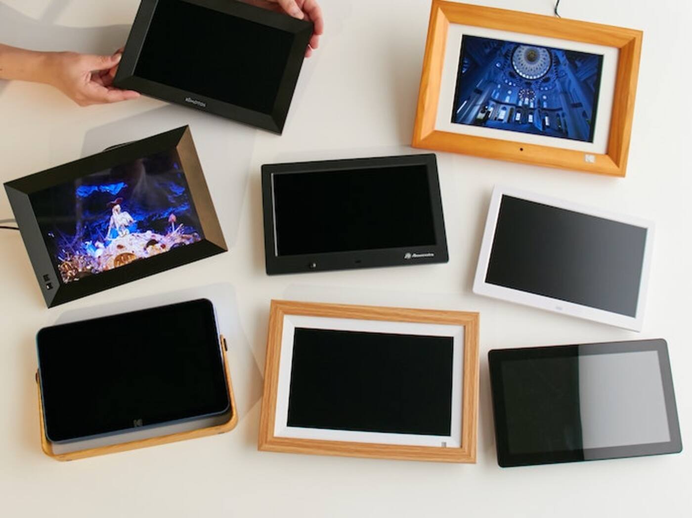 Nixplay スマートデジタルフォトフレーム 10.1インチ W10Fを