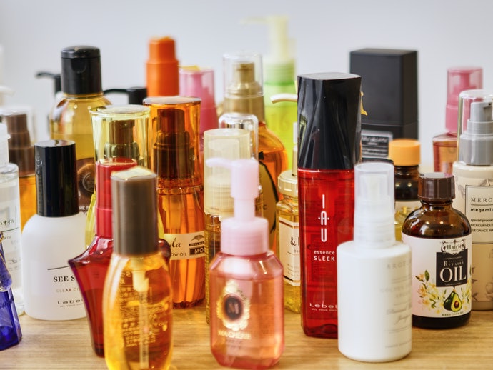 ブリリアントプレシャンプーヘアオイル CNを他商品と比較！口コミや評判を実際に使ってレビューしました！ | mybest