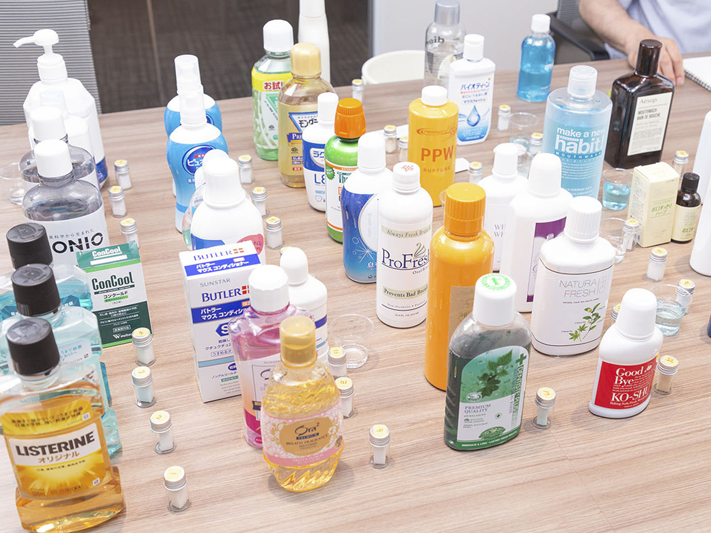 リステリン マウスウォッシュ オリジナルを他商品と比較！口コミや評判を実際に使ってレビューしました！ | mybest