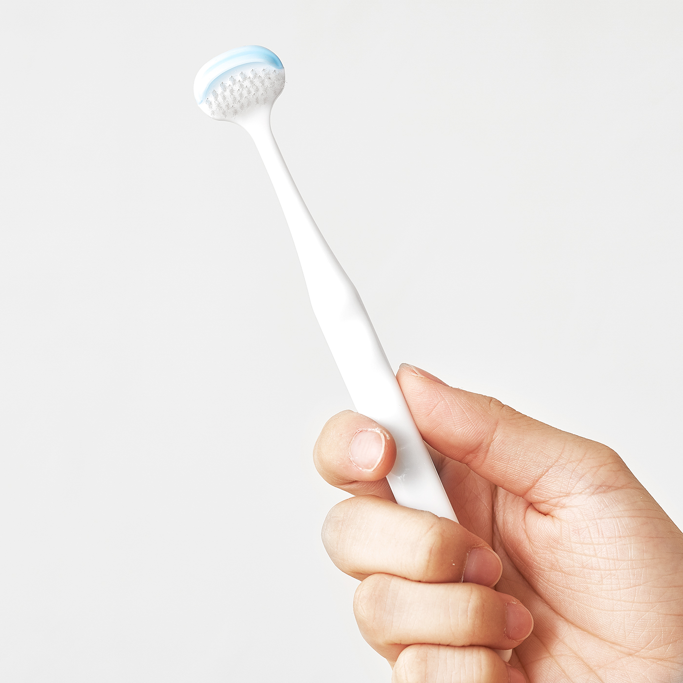 ライオン NONIO 舌クリーナーを全38商品と比較！口コミや評判を実際に使ってレビューしました！ | mybest