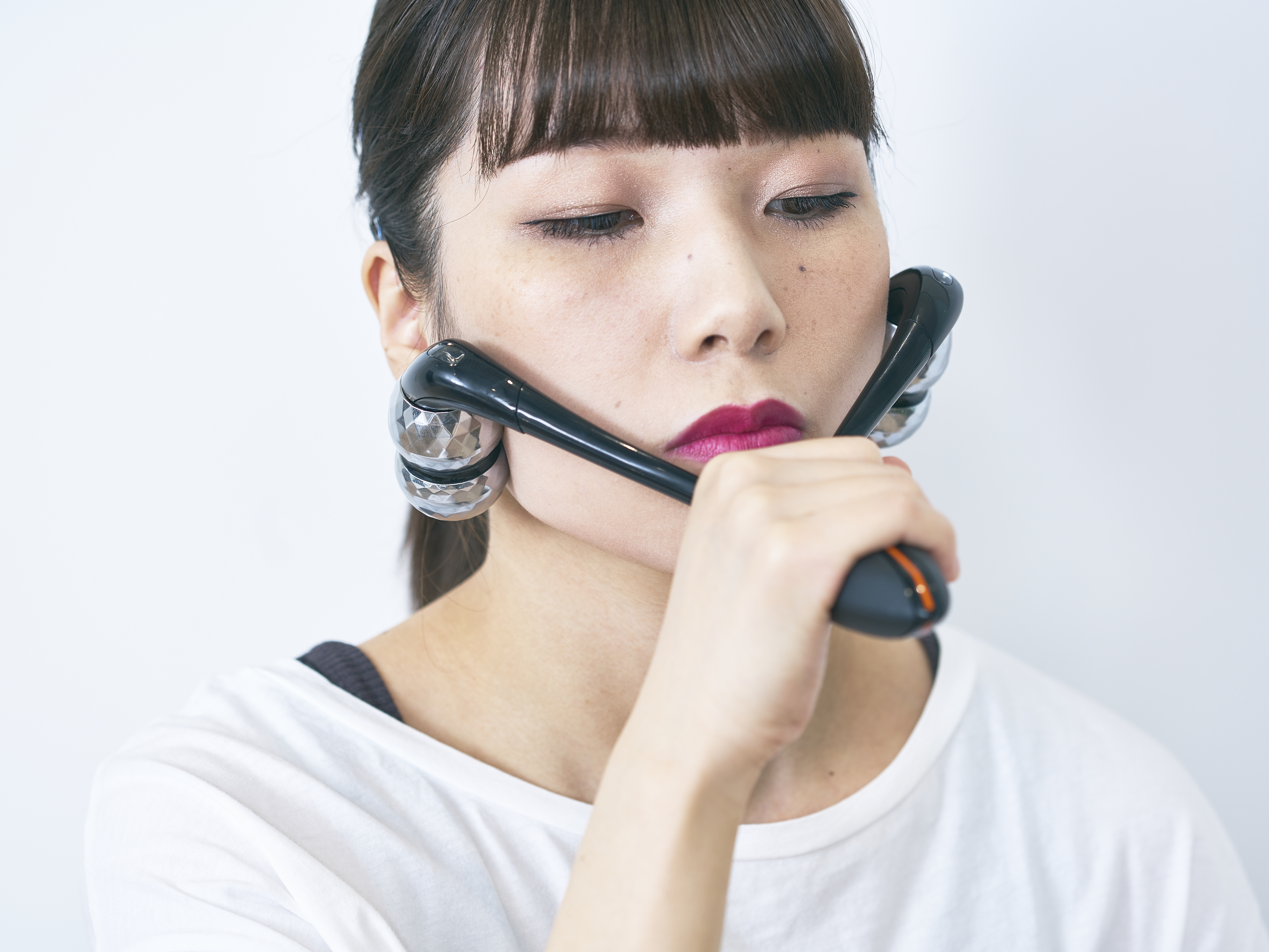 シックスパッド フェイシャルローラーを他商品と比較 口コミや評判を実際に使ってレビューしました Mybest