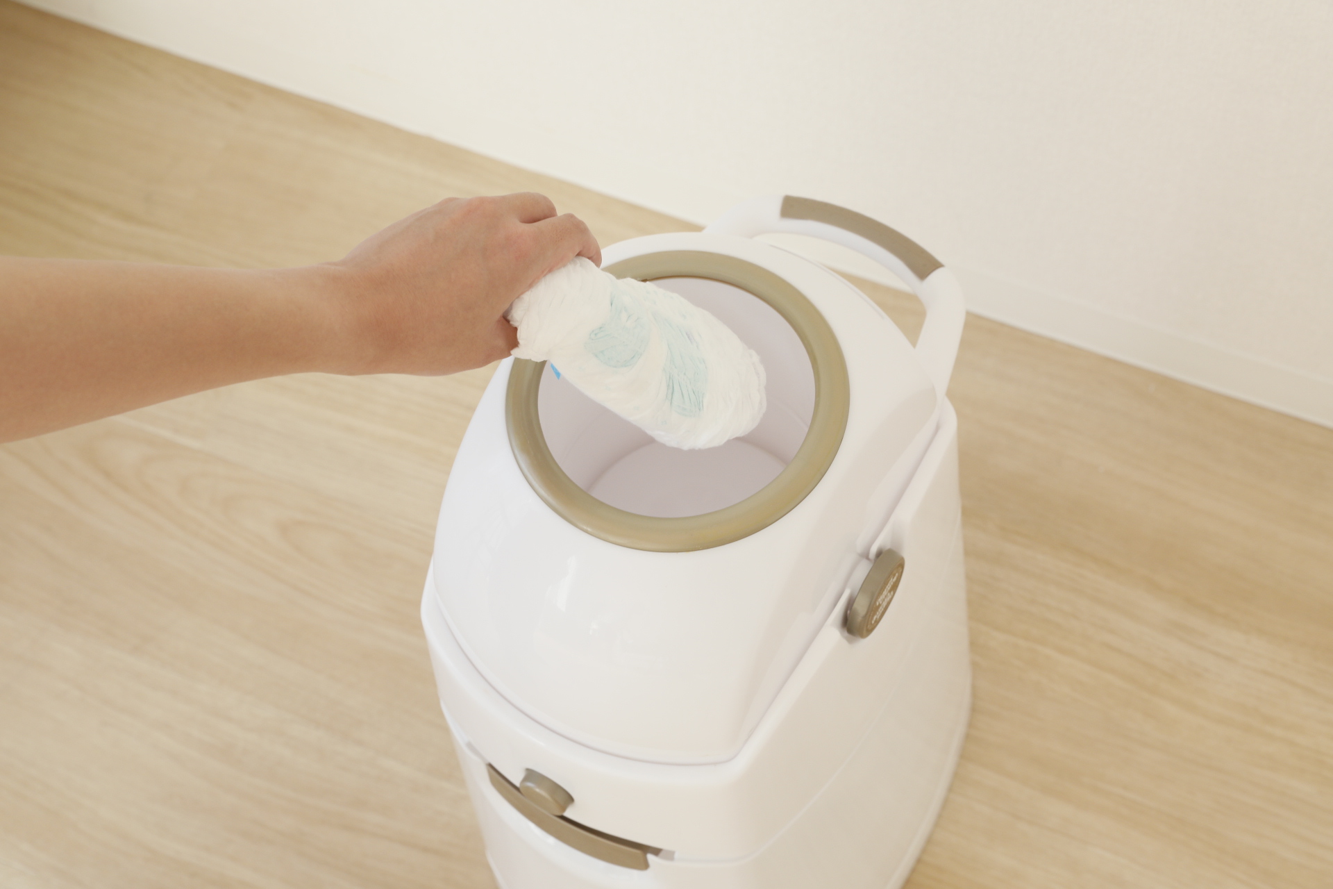 リトルプリンセス Diaper Champ くるっとポンをレビュー