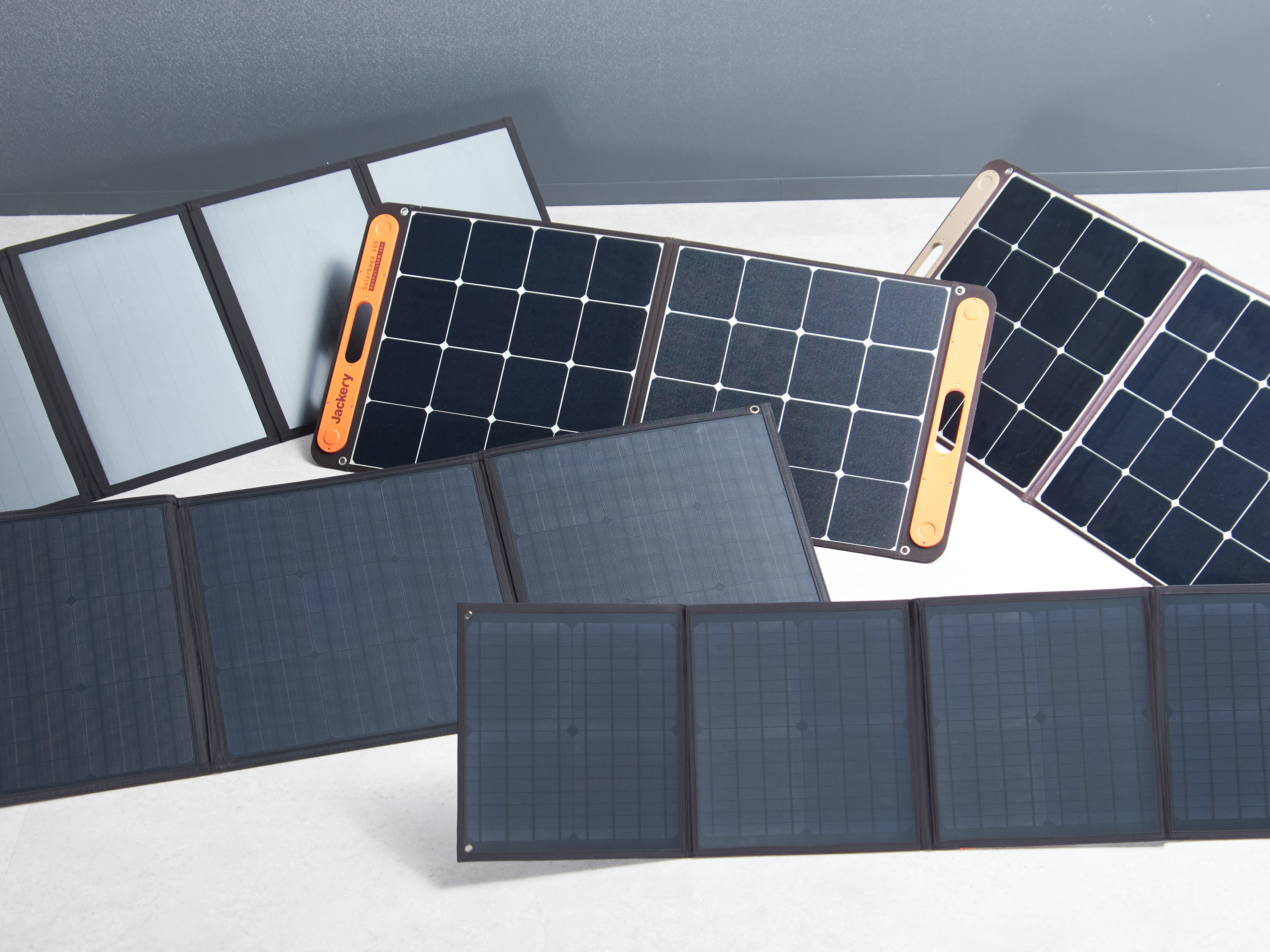 極美品■AUKEY 100W ソーラーチャージャー SP-GP10 AUKEY 100Wh ソーラーチャージャー SP-GP10をレビュー！クチコミ