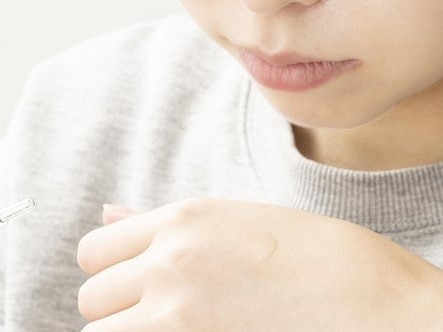 香りは上品なフローラル系。好みが分かれにくい