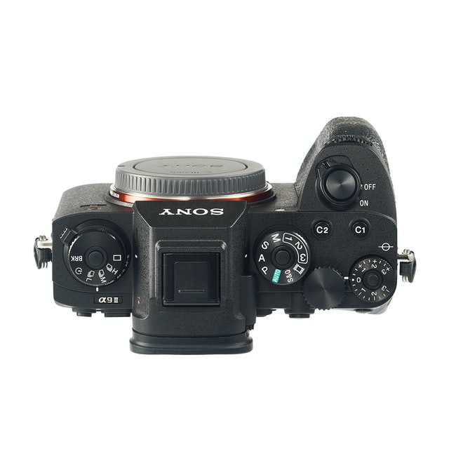 SONY α9 II ILCE-9M2をレビュー!クチコミ・評判をもとに徹底 SONY α9 II ILCE-9M2をレビュー!クチコミ・評判をもとに徹底