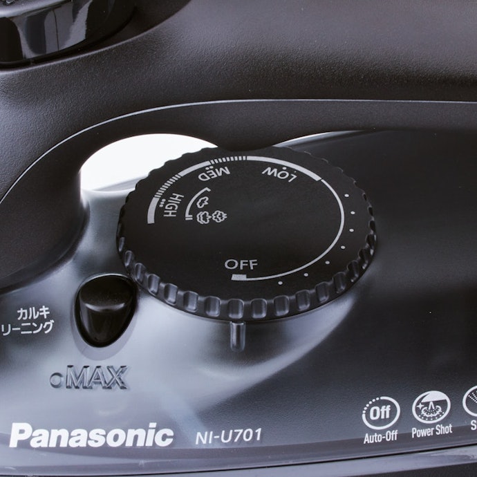 パナソニック スチームアイロン NI-U701-Kの口コミ・評判は パナソニック スチームアイロン NI-U701-Kの口コミ・評判は