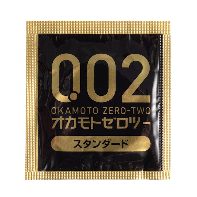 オカモト ゼロツー 0.02 スタンダードをレビュー！クチコミ・評判をも