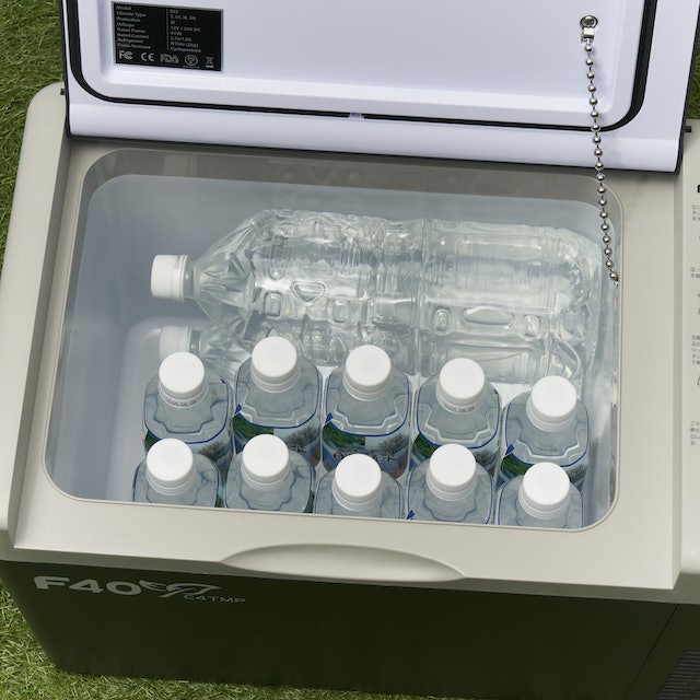 車載冷蔵庫 F40C4TMP　MINI9 F40C4TMP ポータブル冷蔵庫の評判・口コミは悪い？実際に使用し