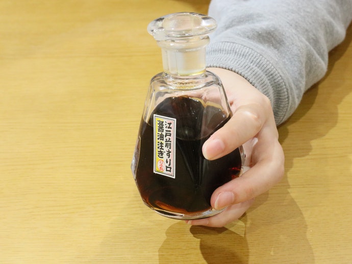 岩澤硝子 江戸前すり口醤油注ぎを全22商品と比較！口コミや評判を実際に使ってレビューしました！ | mybest